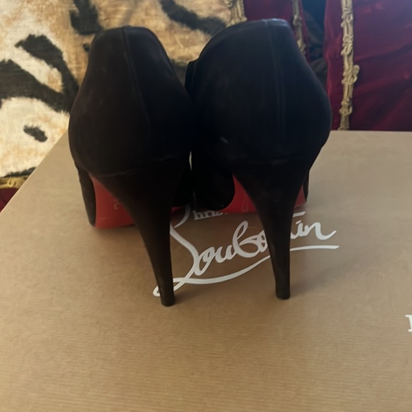 Authenticated Louboutin  booties - Picture 12 of 12